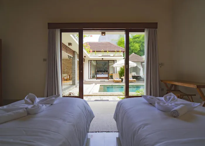 Cari Surf Villa